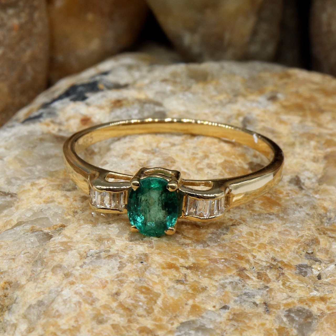 Emerald Ring 14K Gold