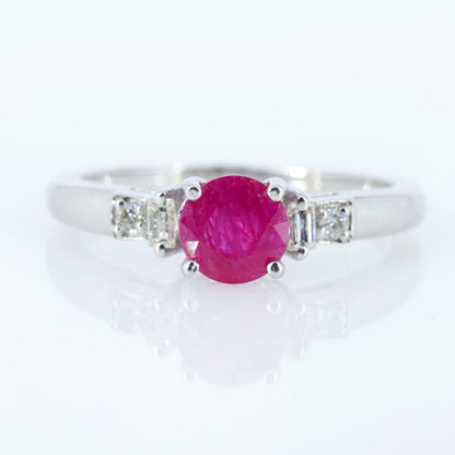 Classic Ruby Ring Silver