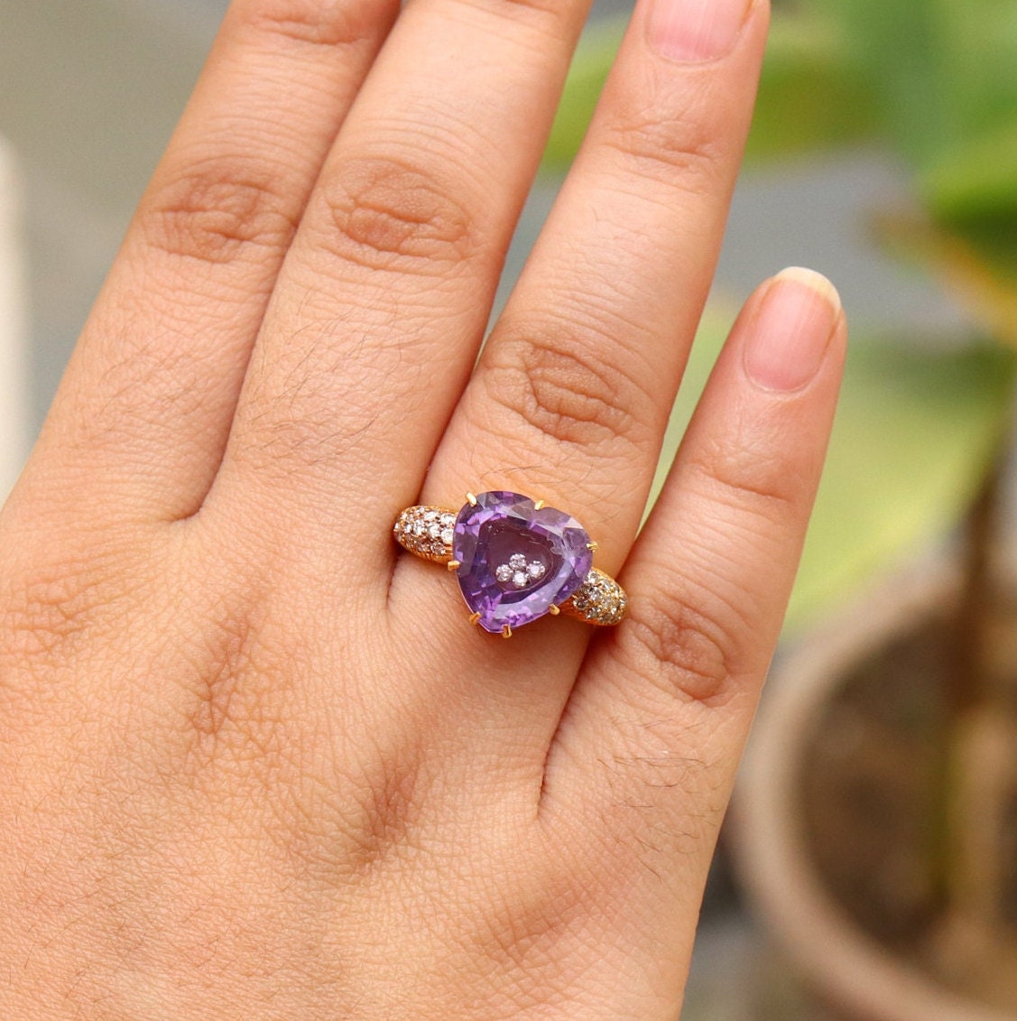 One A Kind Heart Shape Amethyst Ring 18K Gold