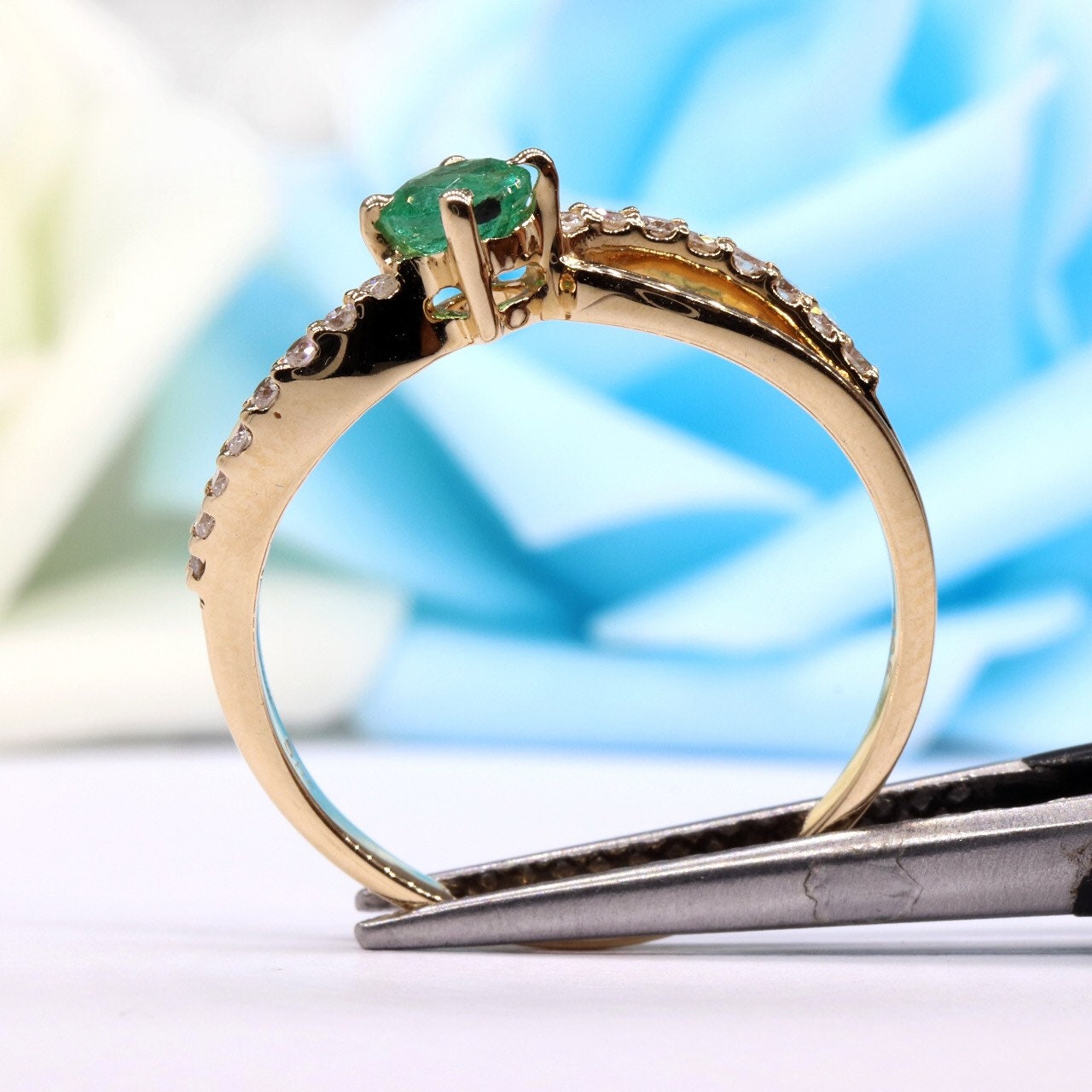 Emerald Ring 14K Gold