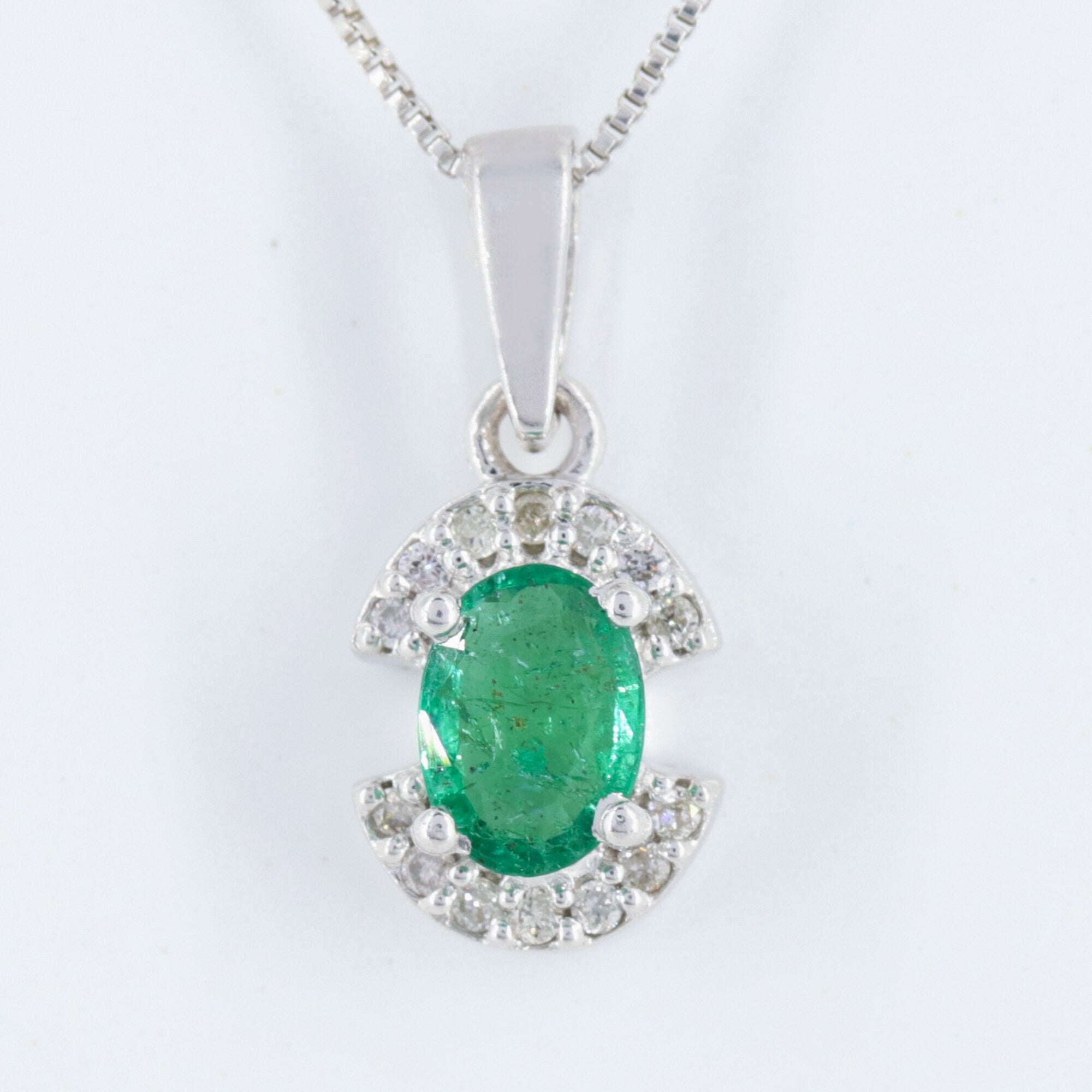 Emerald & Pendant Silver