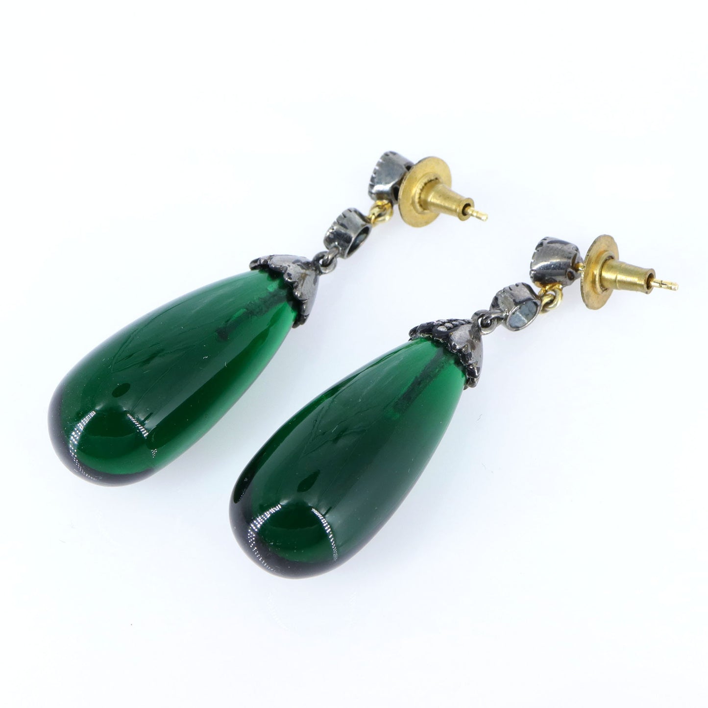 Teardrop Shape Earring