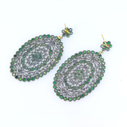 Victorian Stylish Chrome Diopside Gemstone Earring