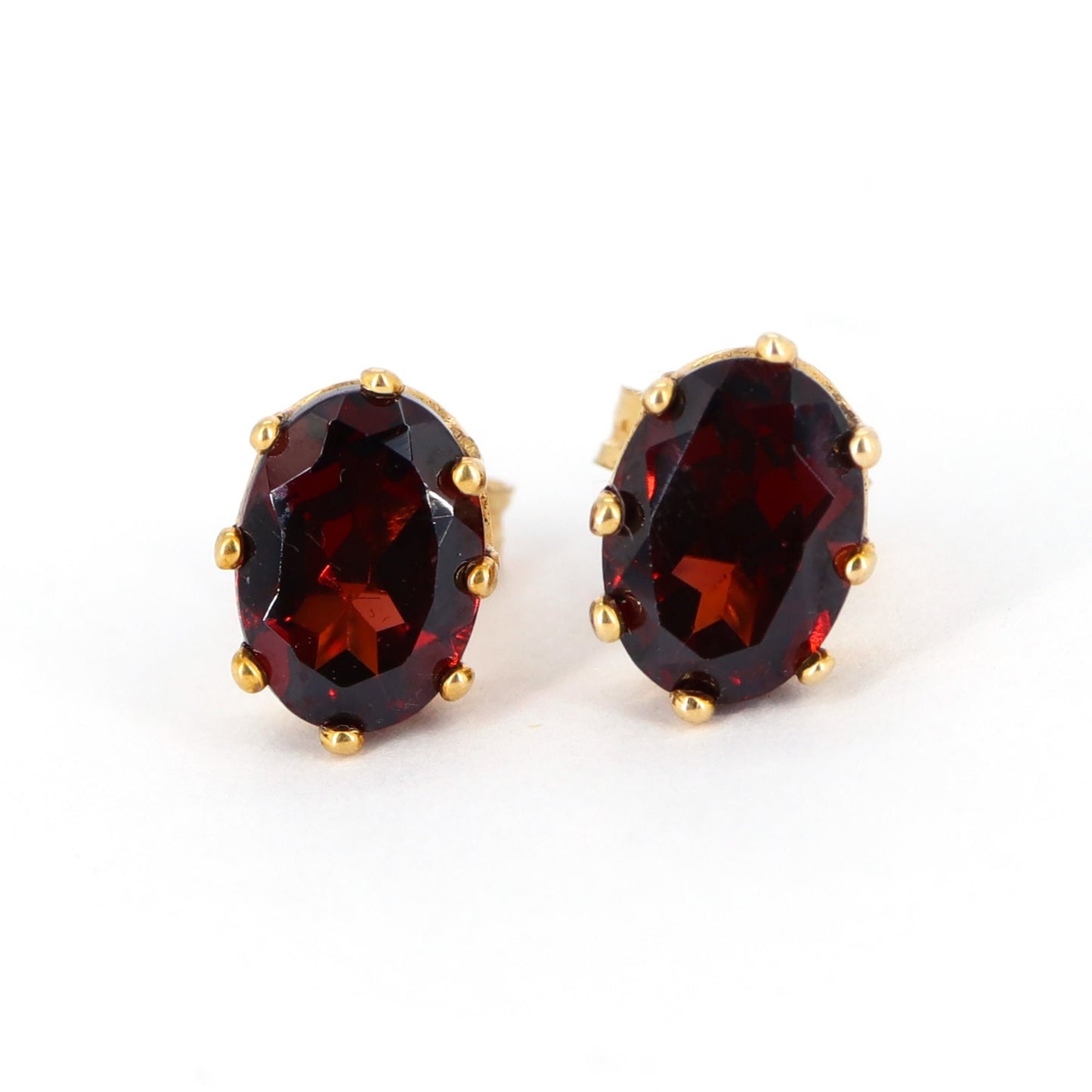 January Garnet Gemstone Studs 9K Yellow Earring Gold