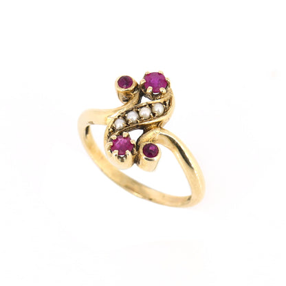 A Lovely Vintage Edwardian Bypass Shank Ring Gold