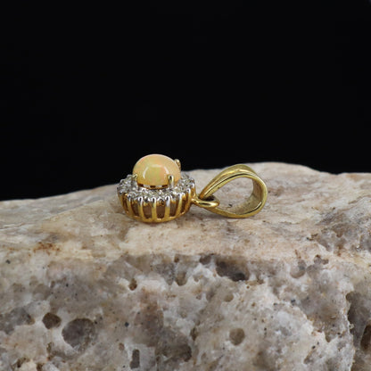 Opal Pendant 14K Gold
