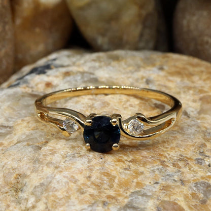 Sapphire Ring 14K Gold