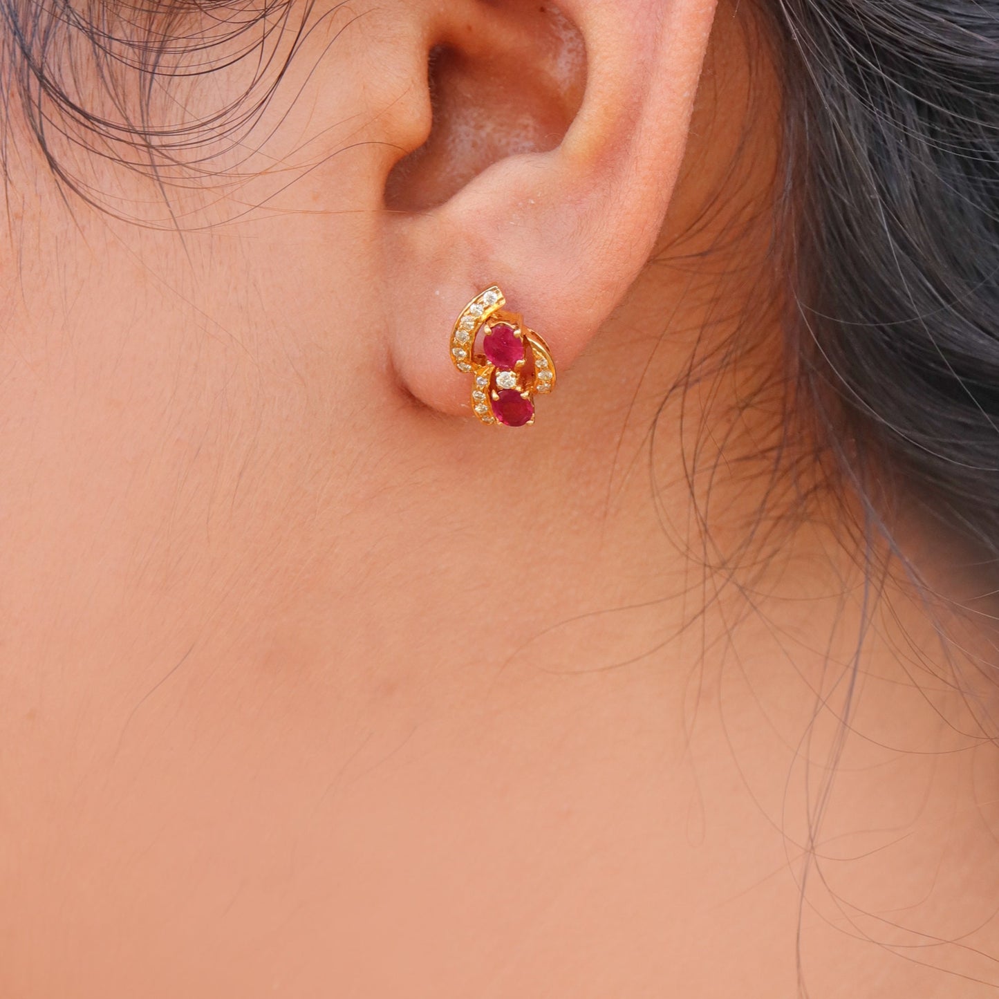 New Style Earring 18K Gold