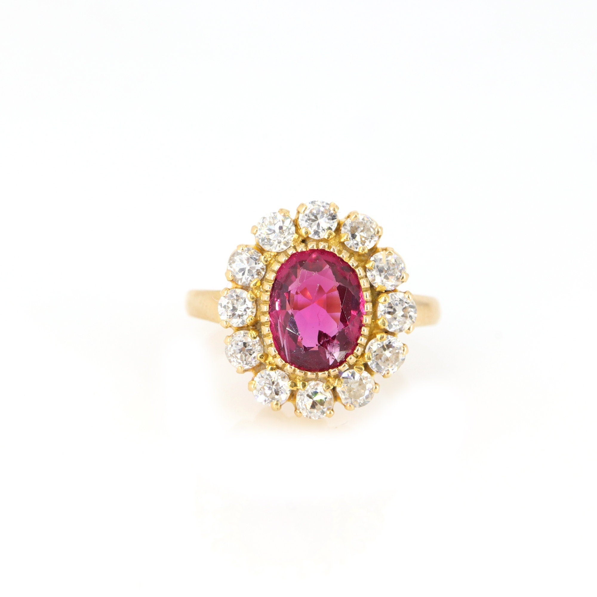 Vintage Style Spinel & Ring Gold