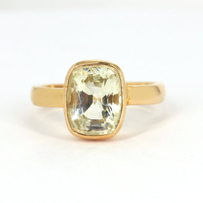 Radiant Cut Sapphire Unisex Ring 18K Gold