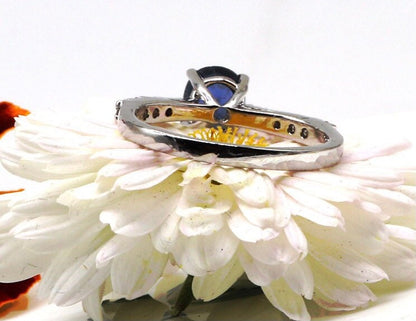 White Blue Sapphire Ring 18K Gold
