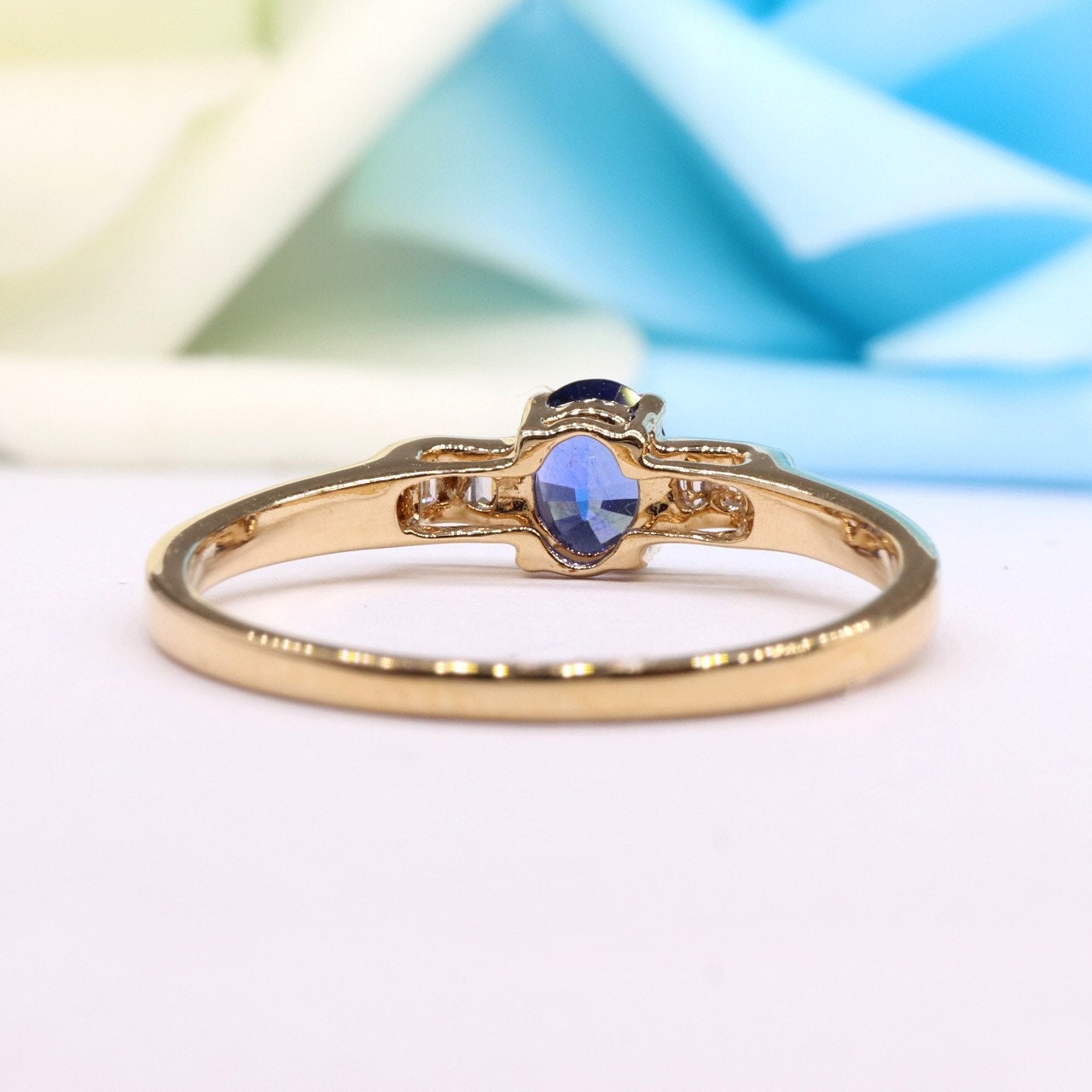 Sapphire Ring 14K Gold
