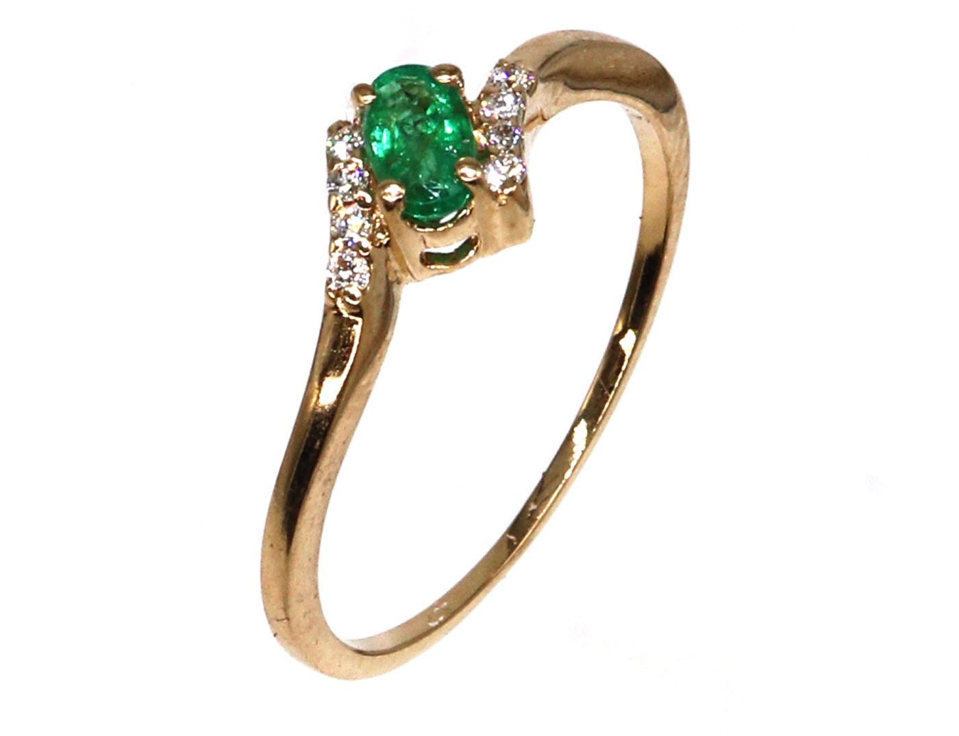 Beautiful Ring 14K Gold