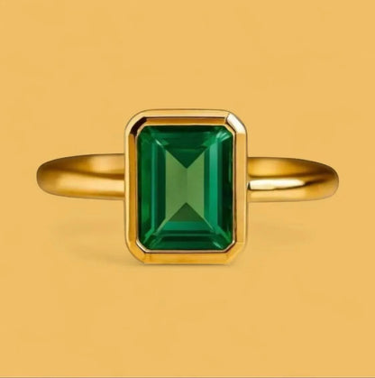 Brilliant Emerald Engagement Ring 14K Gold
