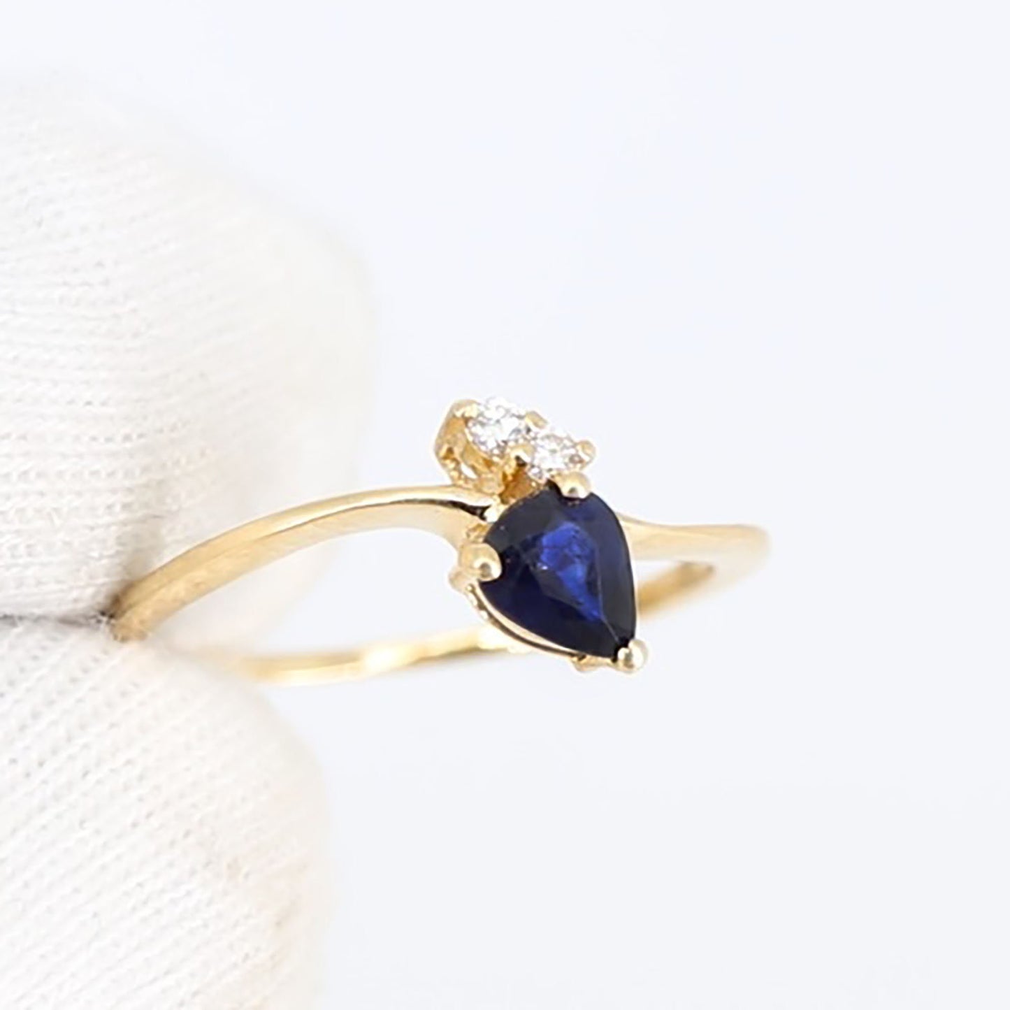 Dainty Ring 14K Gold
