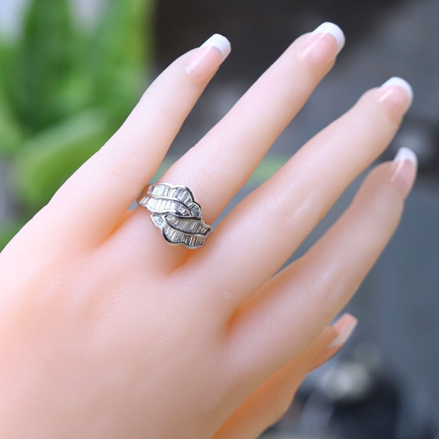 Platinum 900 Tapered Cut Ring