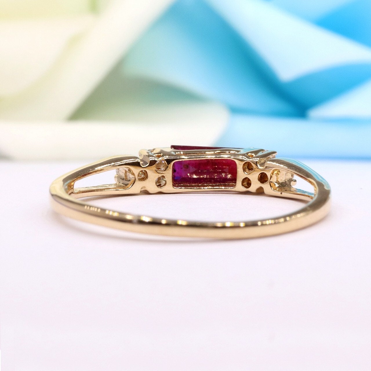 Beautiful Ring 14K Gold