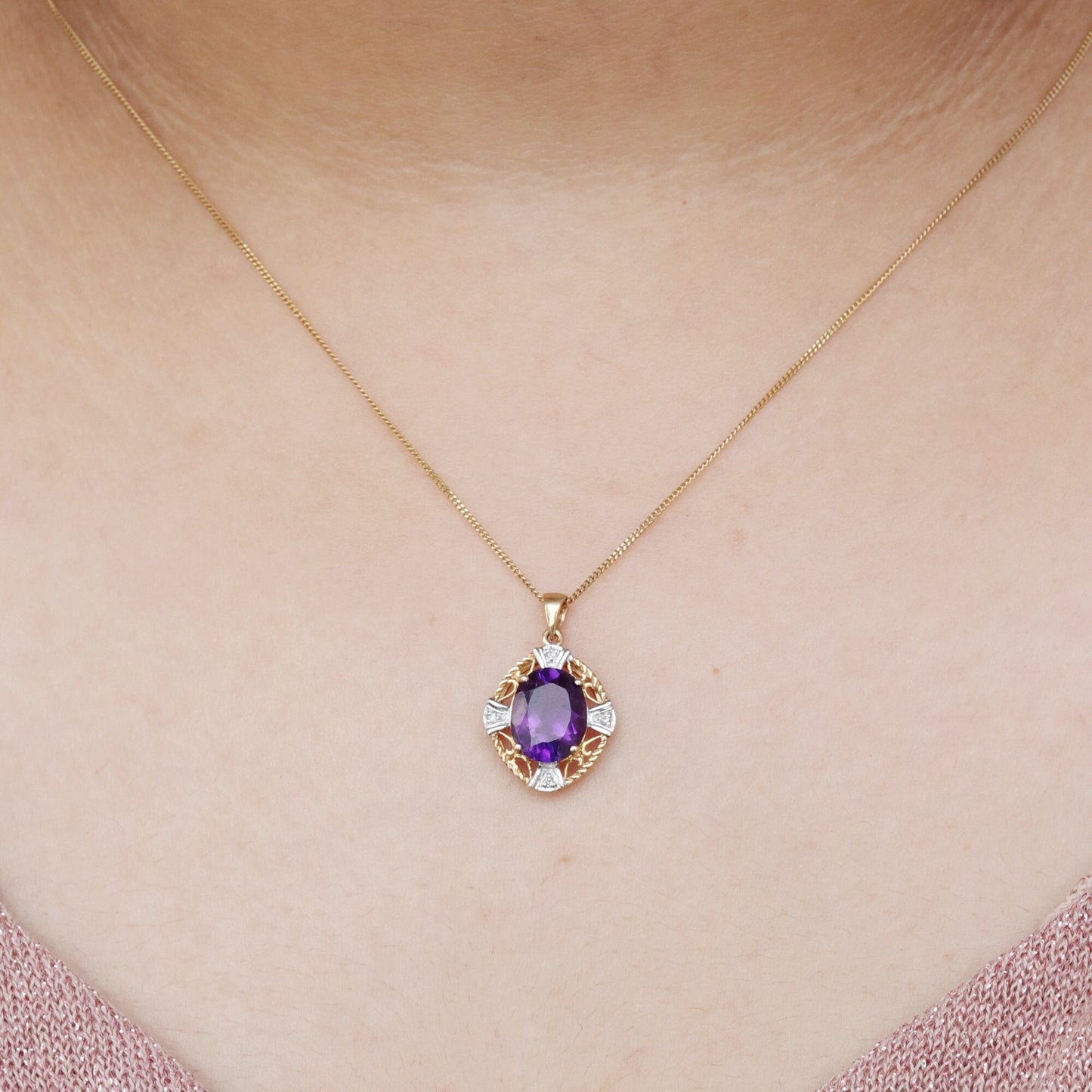 Dainty Pendant 14K Gold