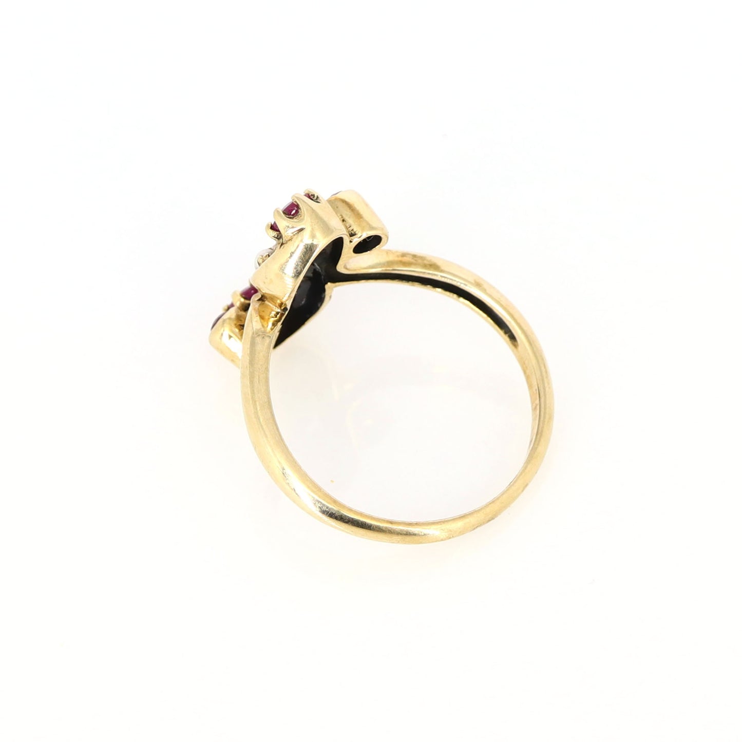 A Lovely Vintage Edwardian Bypass Shank Ring Gold