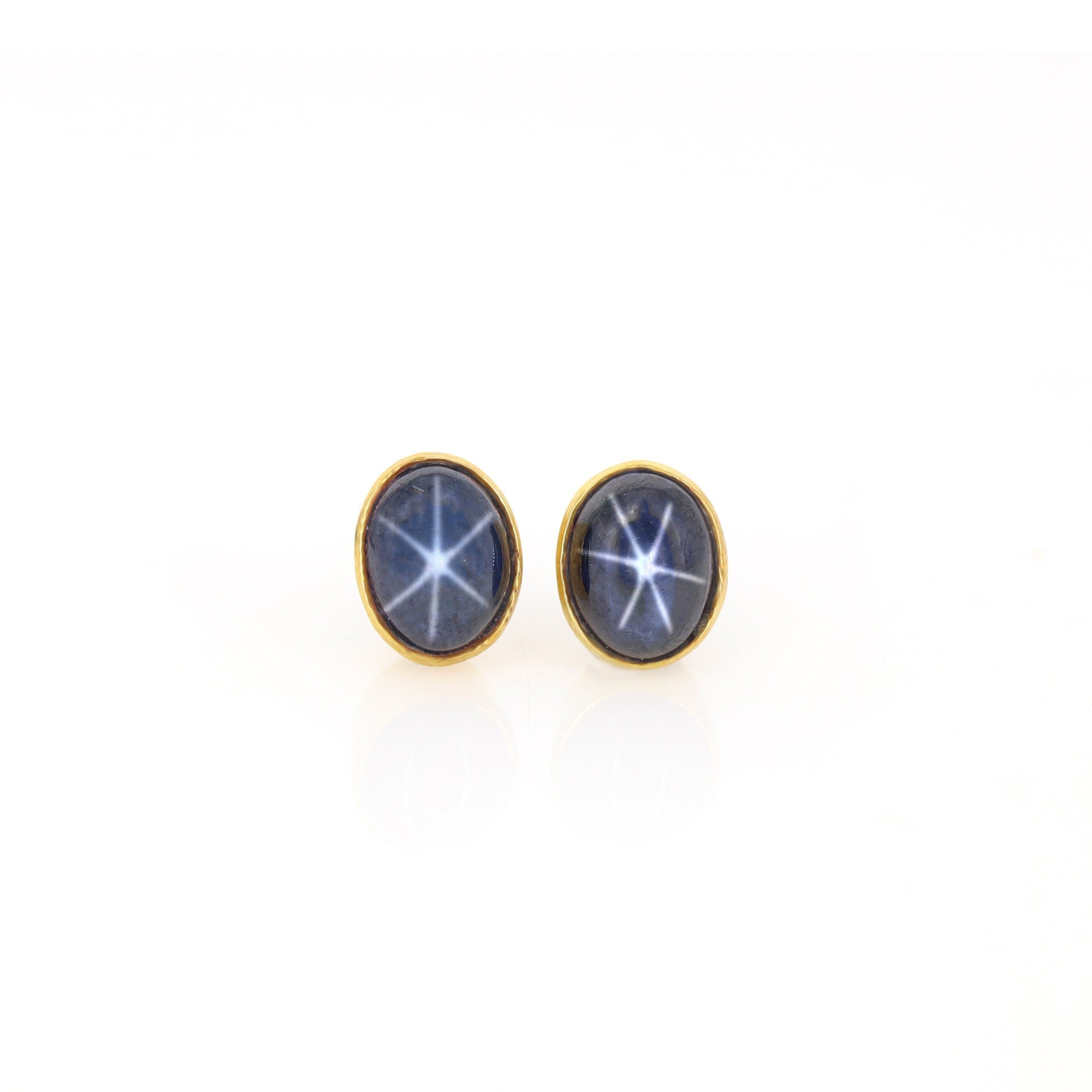 Blue Star Sapphire Earring 18K Gold