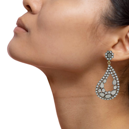 Victorian Style Dangling Drop Earring