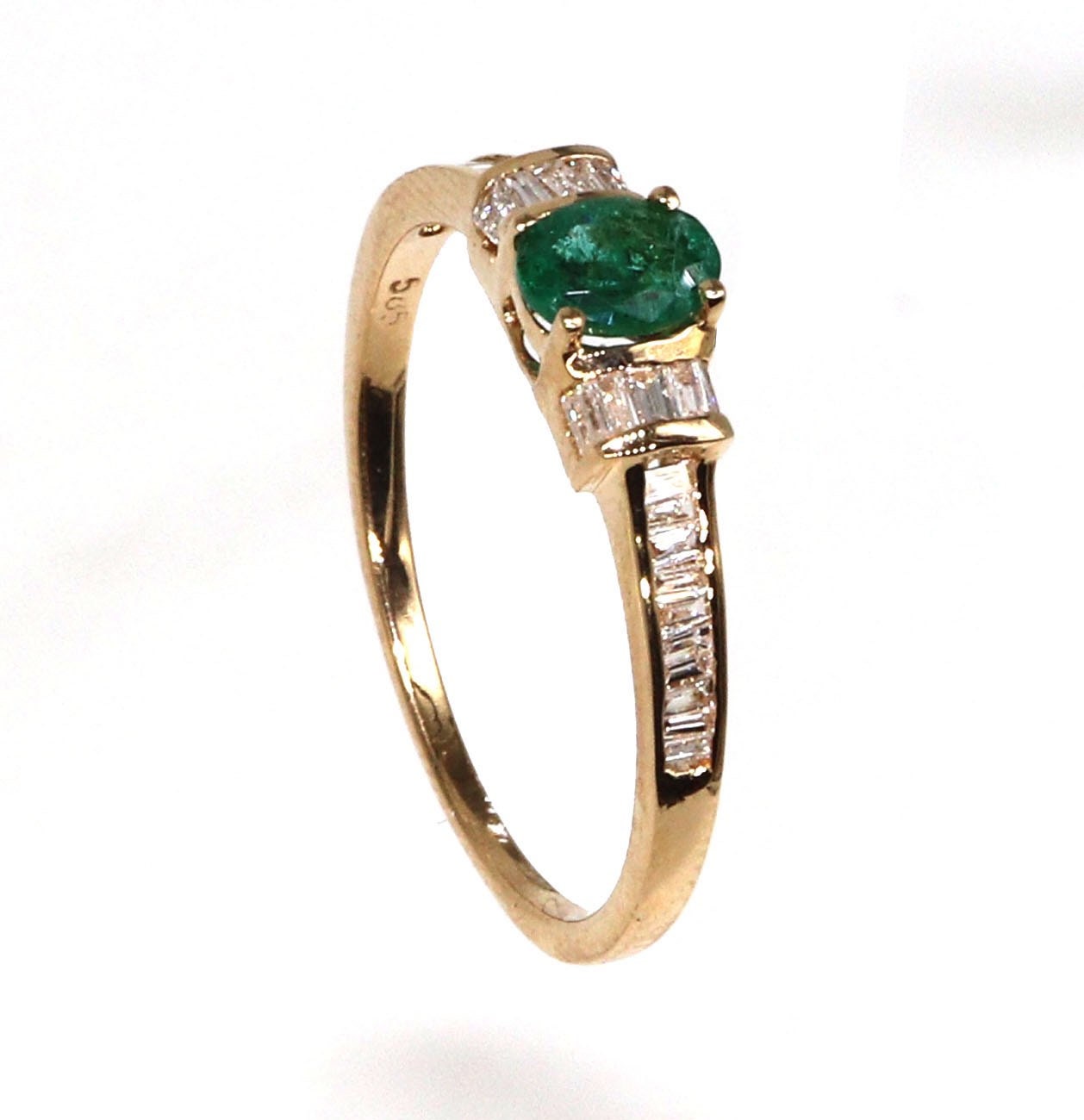 Beautiful Ring 14K Gold