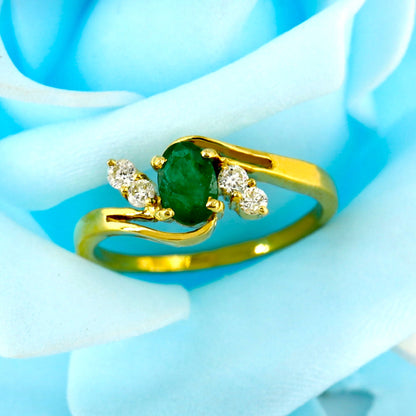 Beautiful Ring 18K Gold