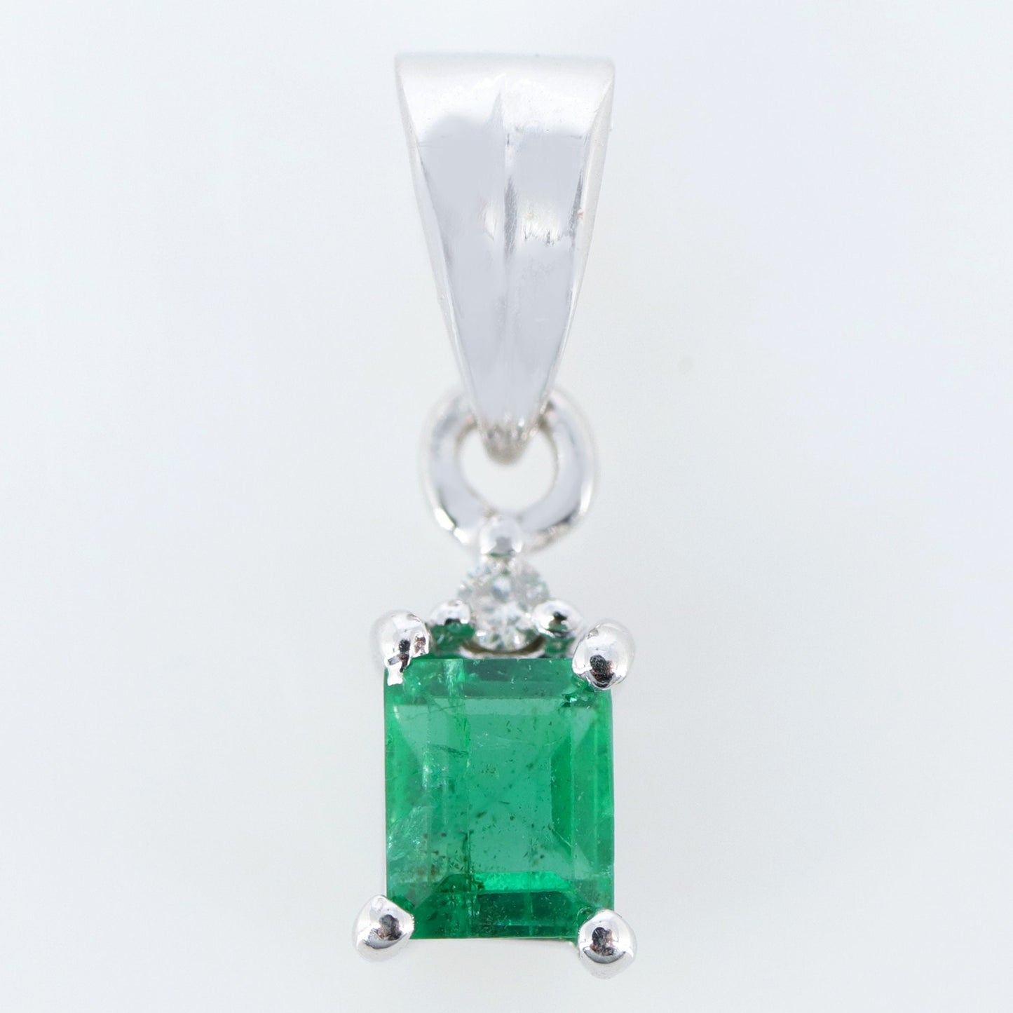 Emerald Pendant Silver