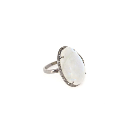 Very Beautiful Rainbow Moonstone Ring Silver