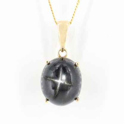 Black Star Gemstone Pendant 14K Gold
