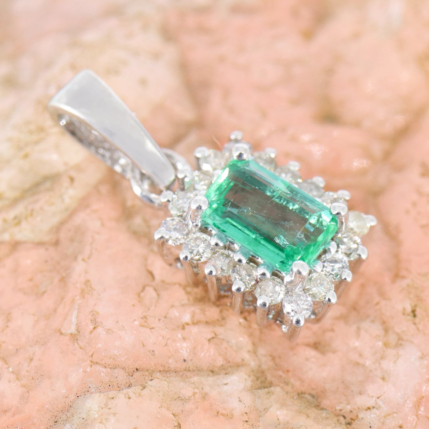 Emerald Necklace Silver
