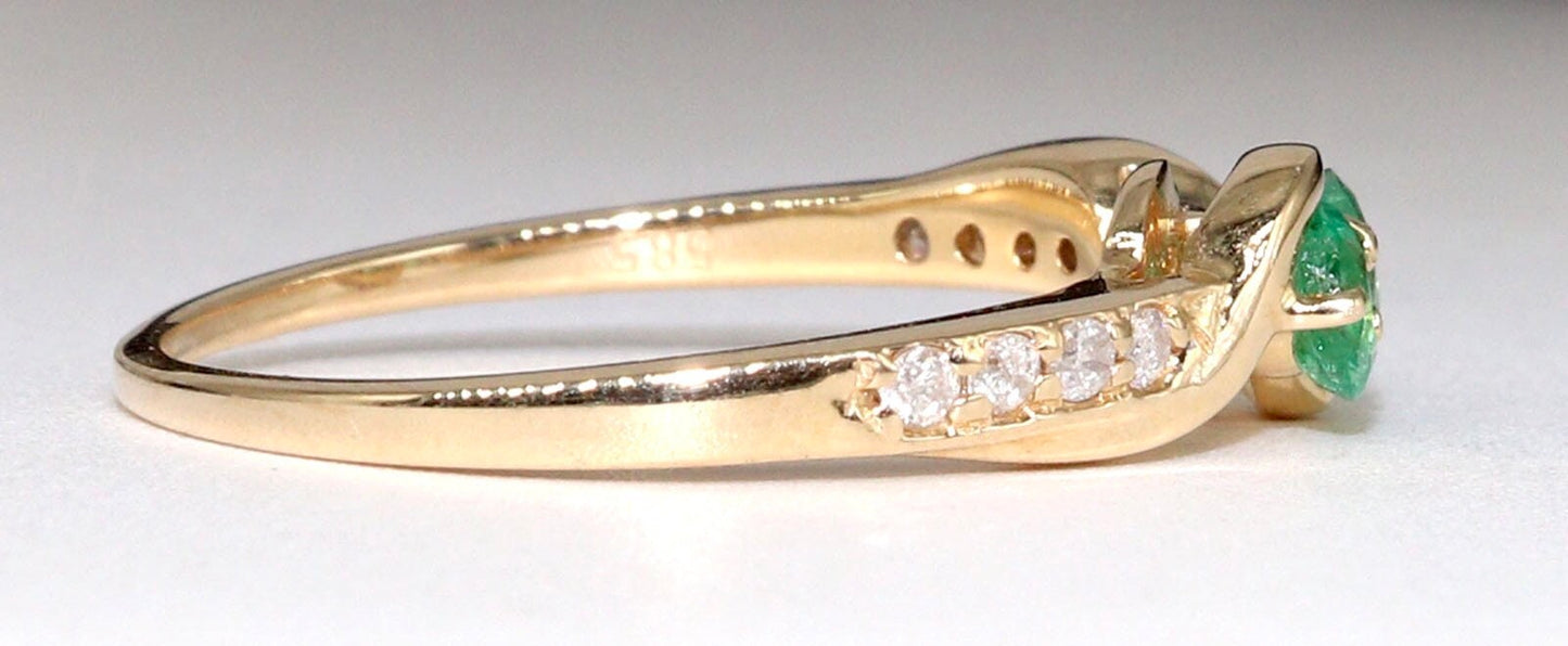 Beautiful Ring 14K Gold
