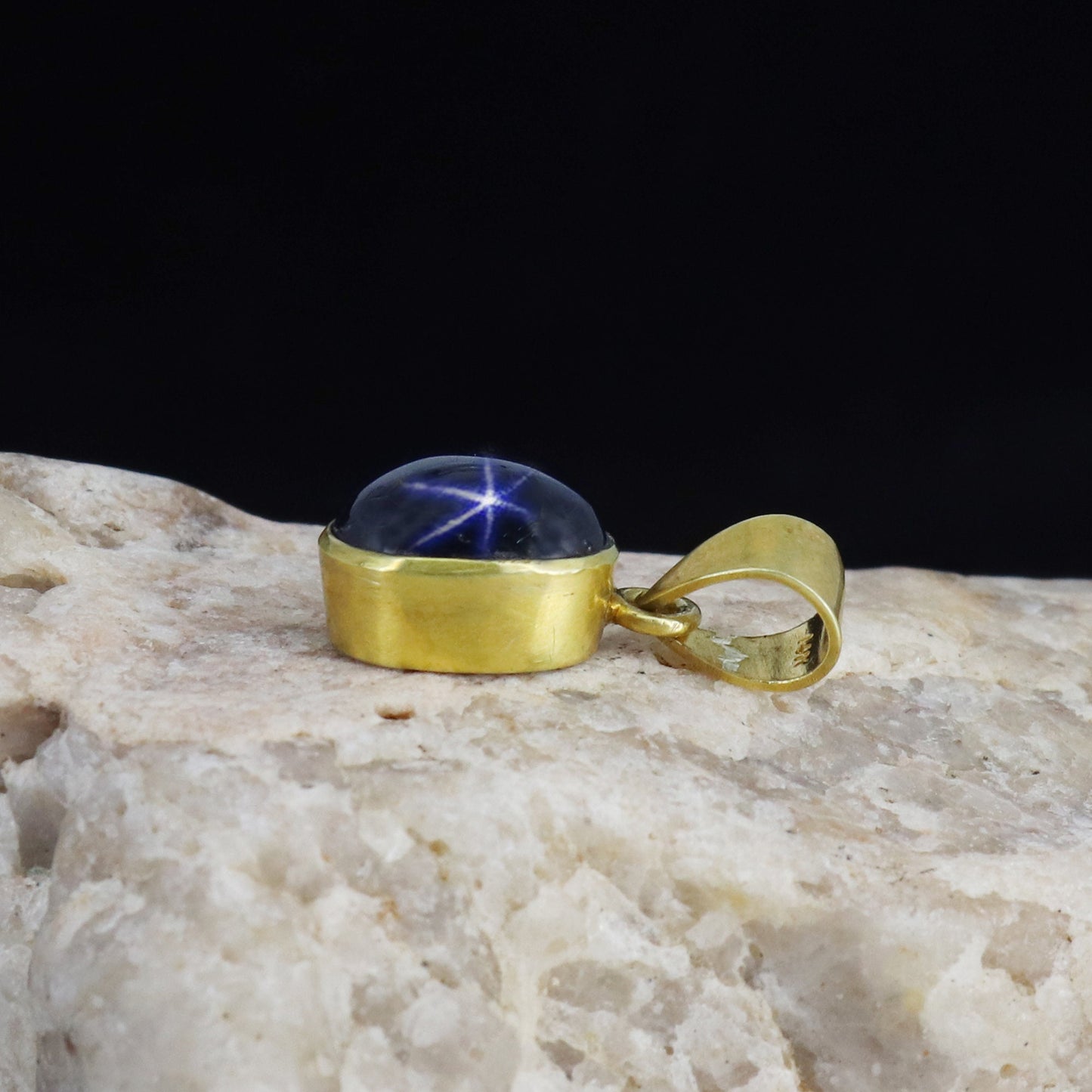 Blue Star Sapphire Pendant 14K Gold