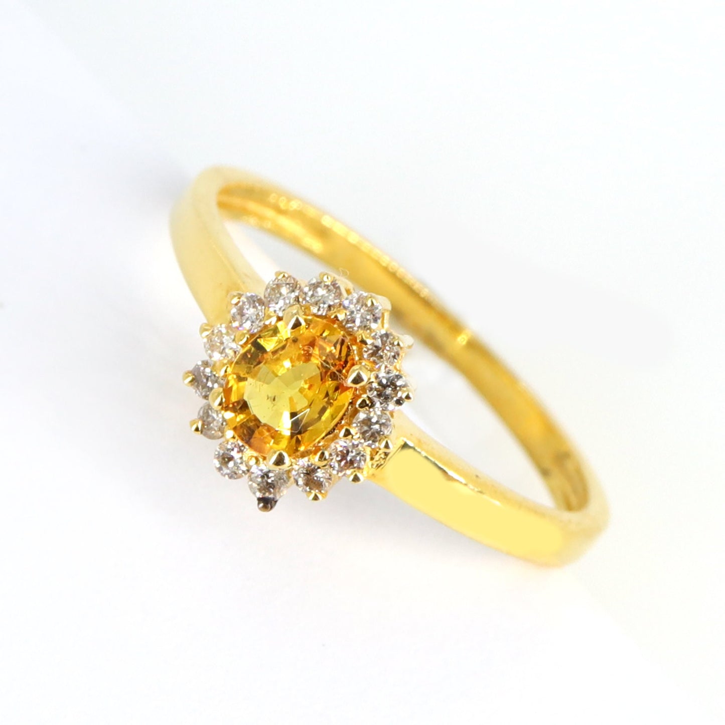 Minimalist White/Yellow Cluster Setting Ring 14K Gold