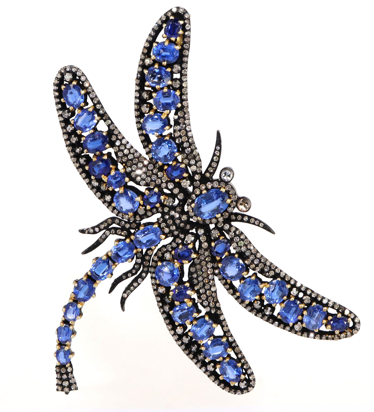 Exclusively Designed Dragon Fly Vintage Replica Brooch Cum Pendent Kynite . Gold