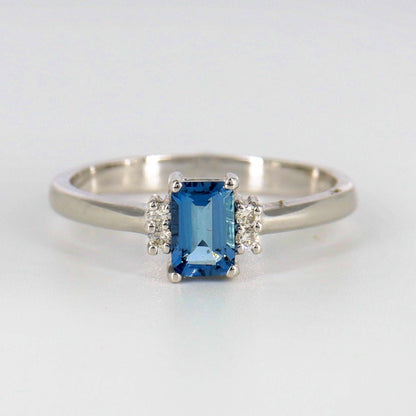 White Ring 14K Gold