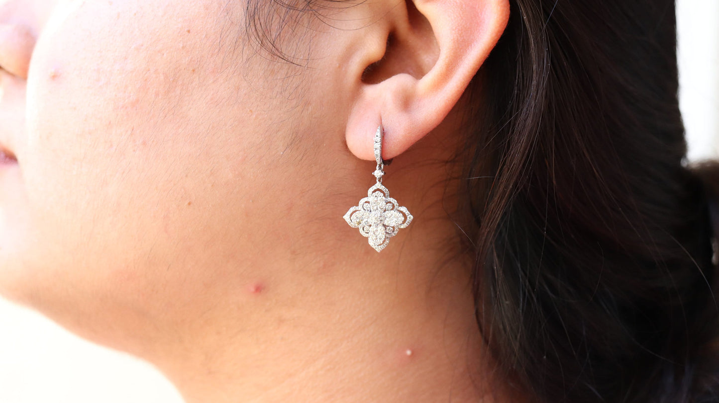 Genuine White Wedding Earring 18K Gold
