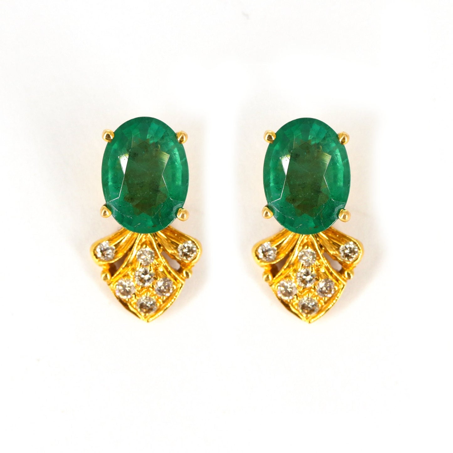 Daily Wear Earring 18K Gold