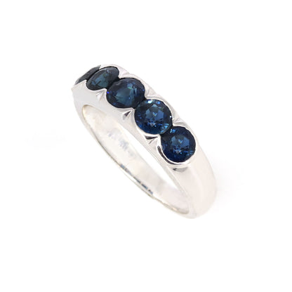 Vintage White Ring 18K Gold