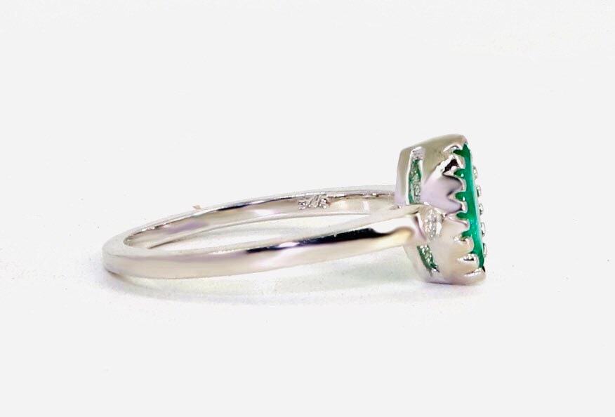 925 Sterling White Rhodium Beautiful Ring Gold