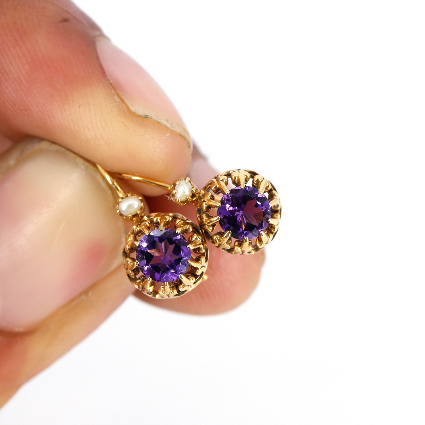 Round Cut Amethyst & Pearl Earring Gold