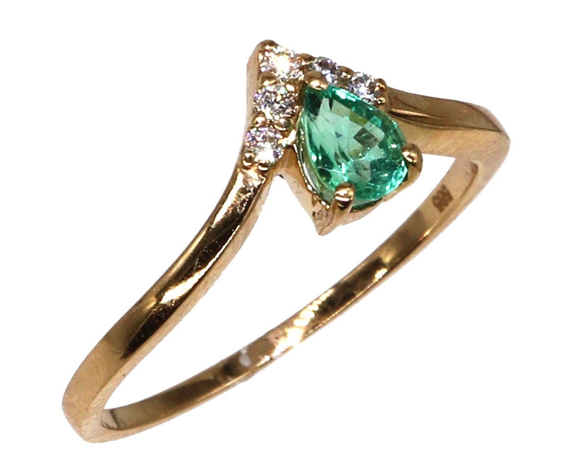 Beautiful Ring 14K Gold