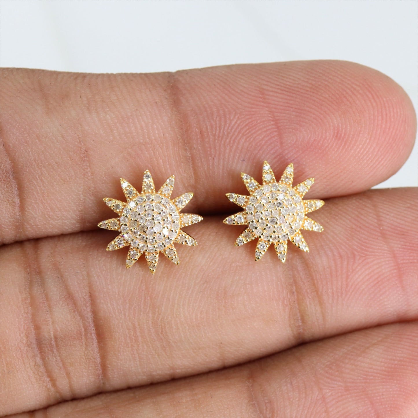 Sun Studs Earring 14K Gold