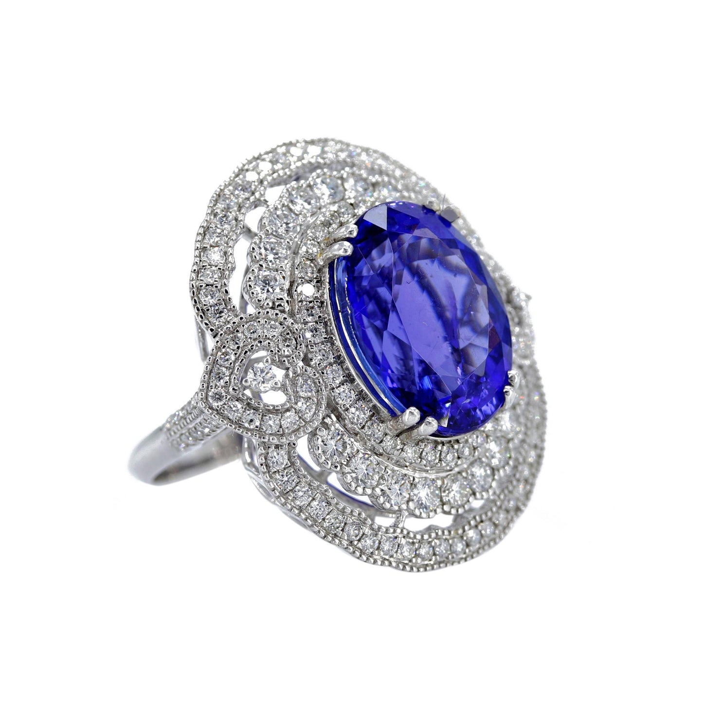 Stunning Oval Tanzanite & Ring 18K Gold