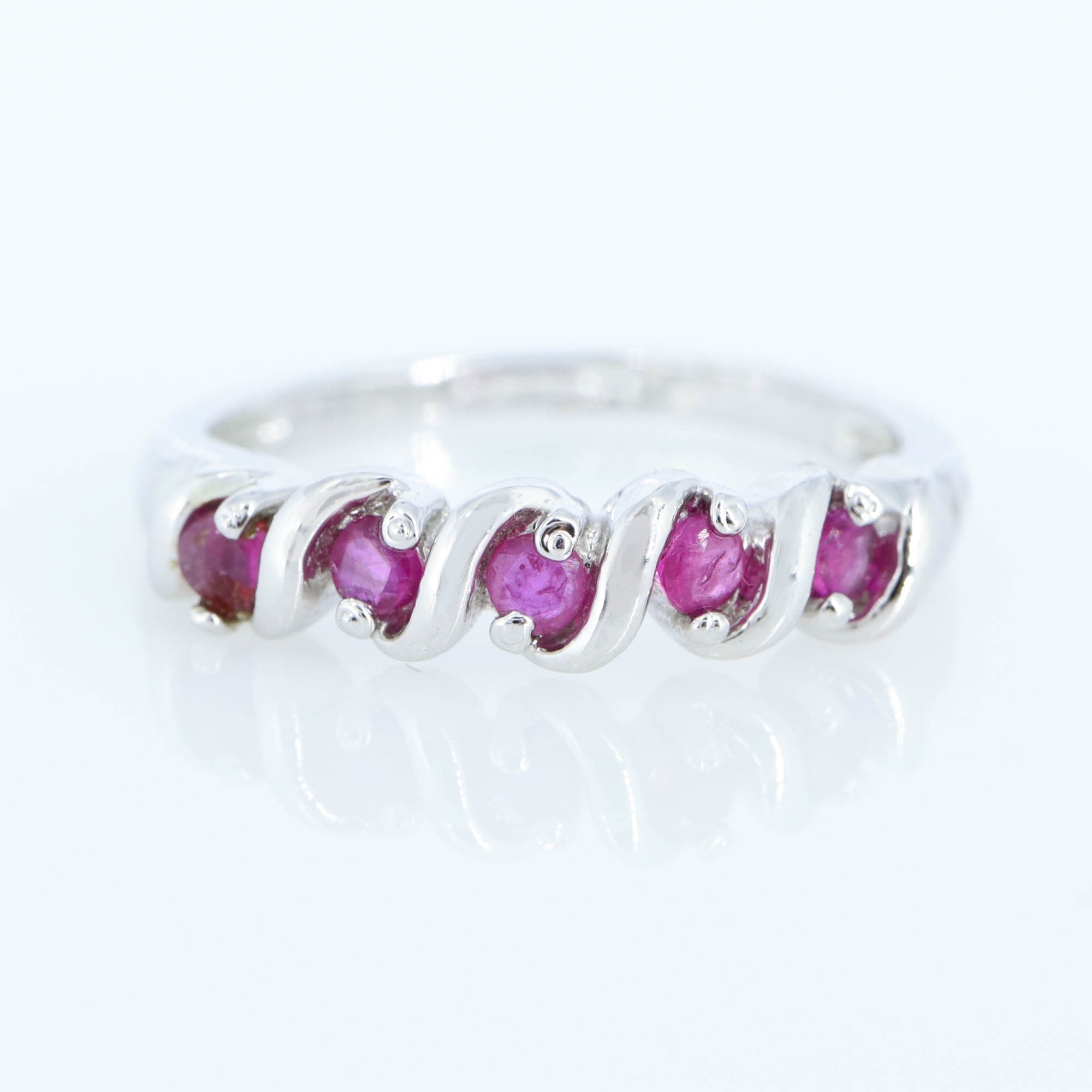 Handmade 925 Sterling Ladies Ruby Ring Silver