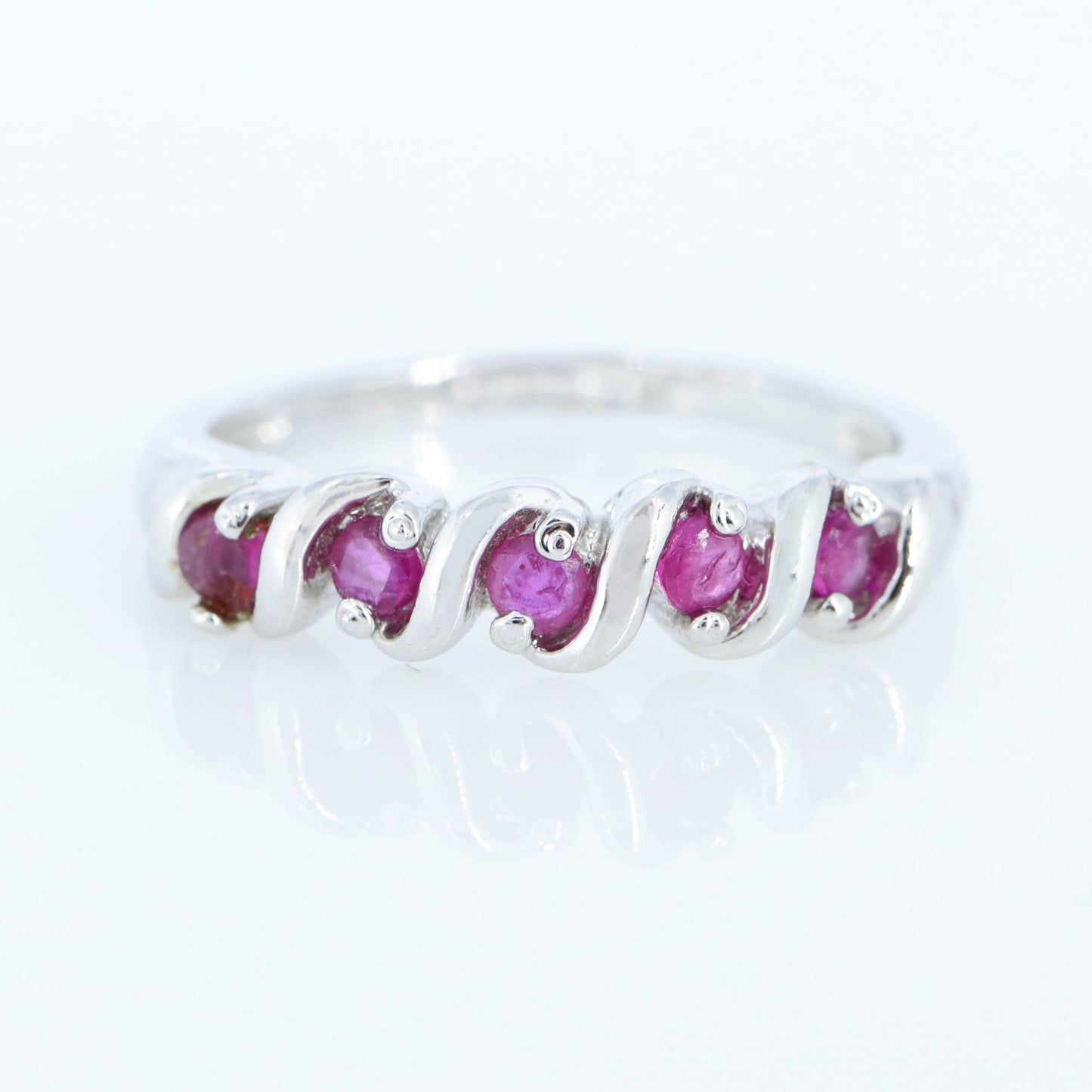 Handmade 925 Sterling Ladies Ruby Ring Silver