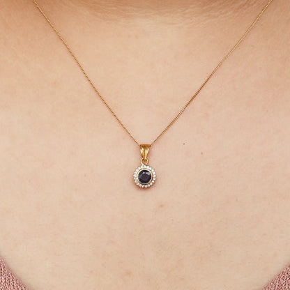 Minimalist Pendant 14K Gold