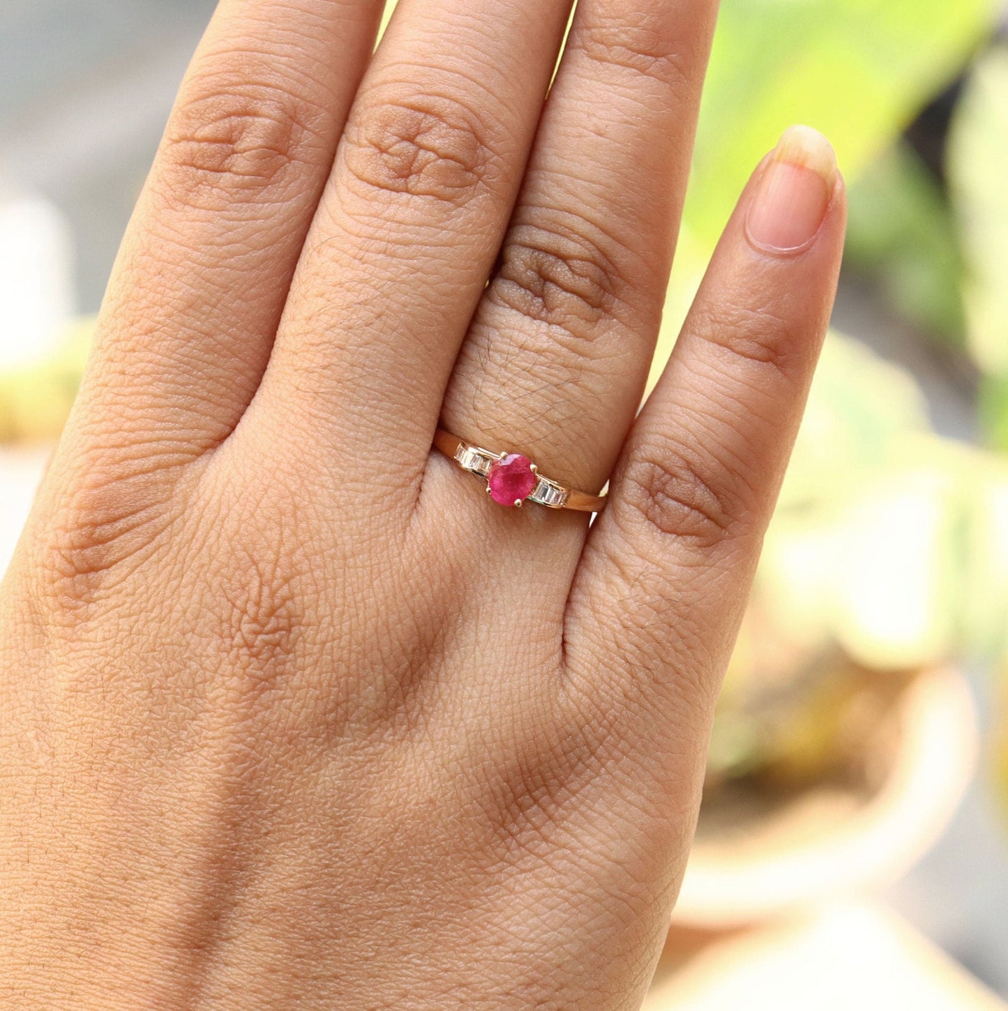 Beautiful Ring 14K Gold