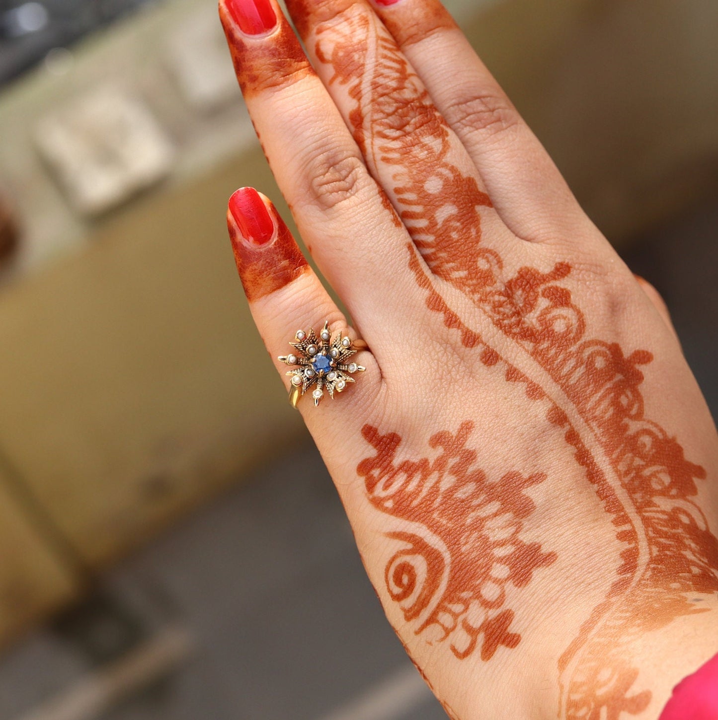 Antique Flower 9K Yellow Baroque Pearl Sapphire Ring Gold