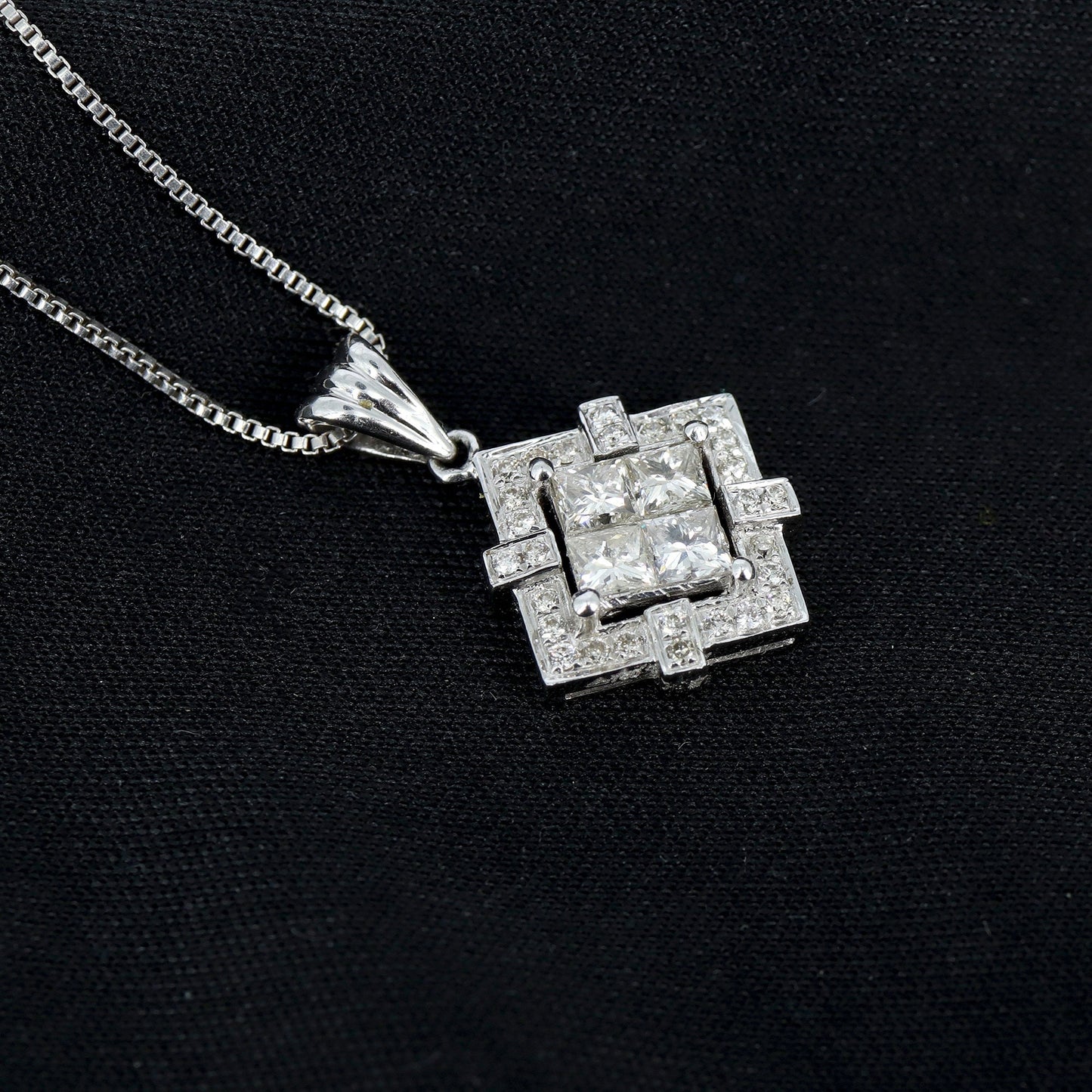 Princess Cut Pendant Gold